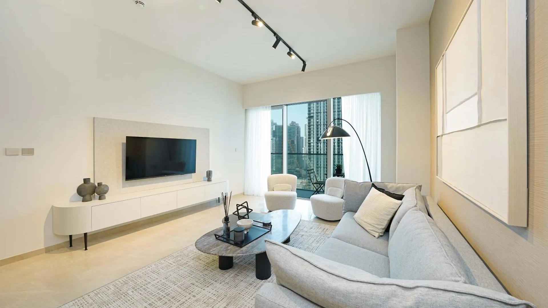 Holiday Retreat At Touching Distance To Burj Khalifa, Downtown Dubai location